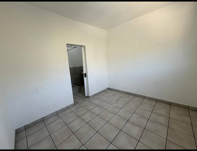 1 BEDROOM APARTMENT TO LET IN MONTCLAIR
